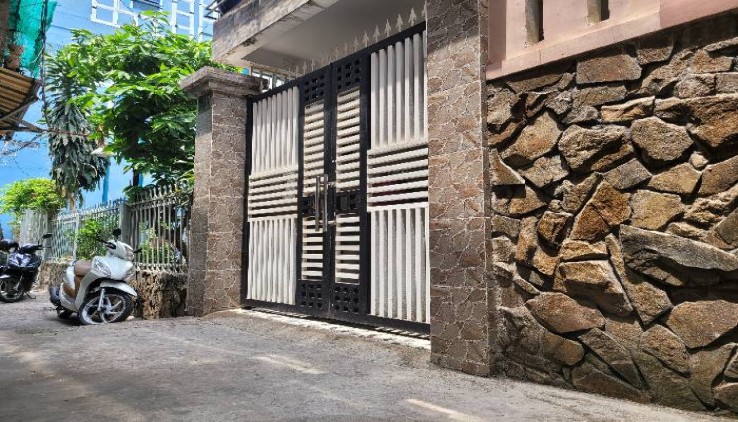 Ô TÔ ĐỖ CỬA - TẶNG FULL NỘI THẤT & CÂY CẢNH; DIỆN TÍCH 86M2 NGANG 5M. CHỈ 9.2 TỶ [P3Q8].